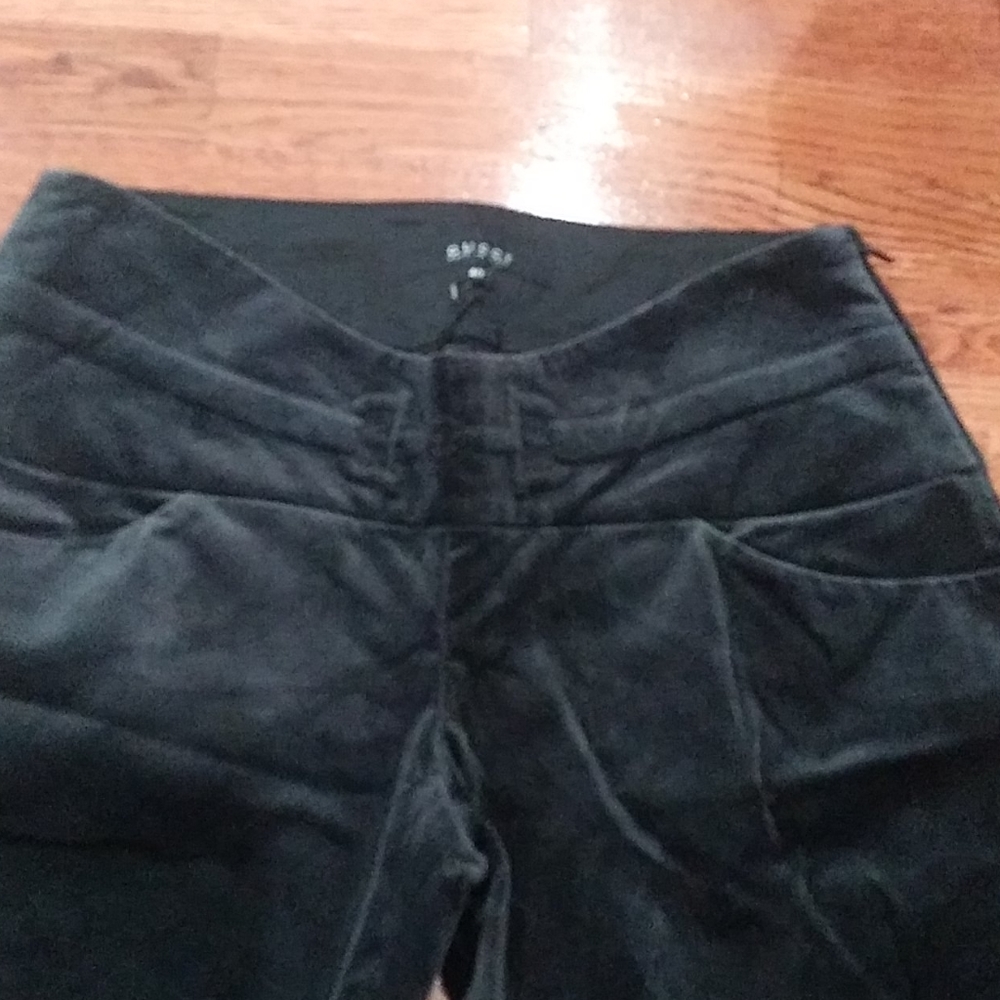 Gucci gray flare leg pants with belt pattern etche - Picture 3 of 12